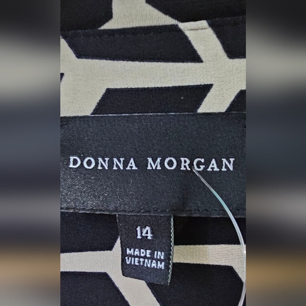 Donna Morgan - Black and Cream Chevon Patterned Midi Dress 3/4 Long Sleeve Tie​ - Picture 5 of 9